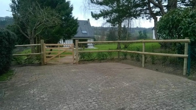 Création d'une clôture à Deauville